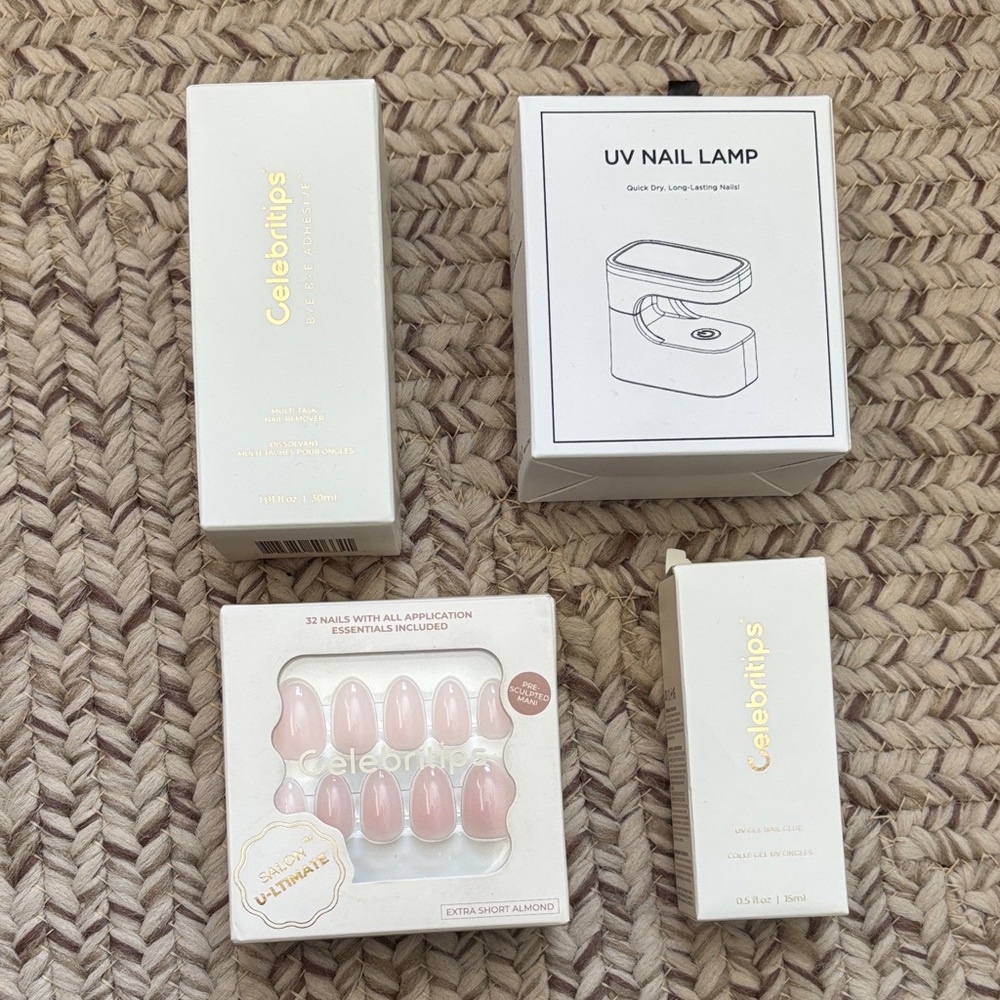 Celebtips Nail Kit with UV Lamp and Bare Milk Nails